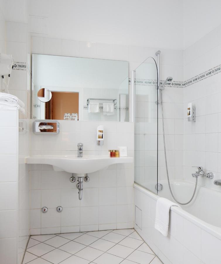Centro National Frankfurt, Trademark Collection by Wyndham
