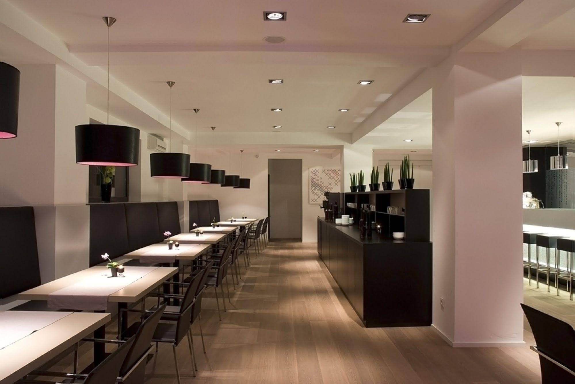 Pearl Hotel