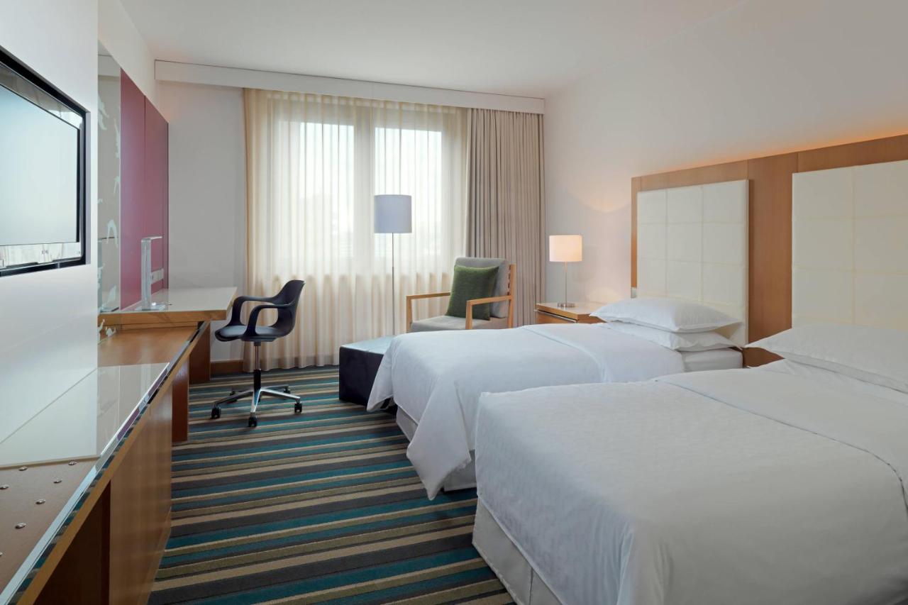 Sheraton Frankfurt Airport Hotel & Conference Center