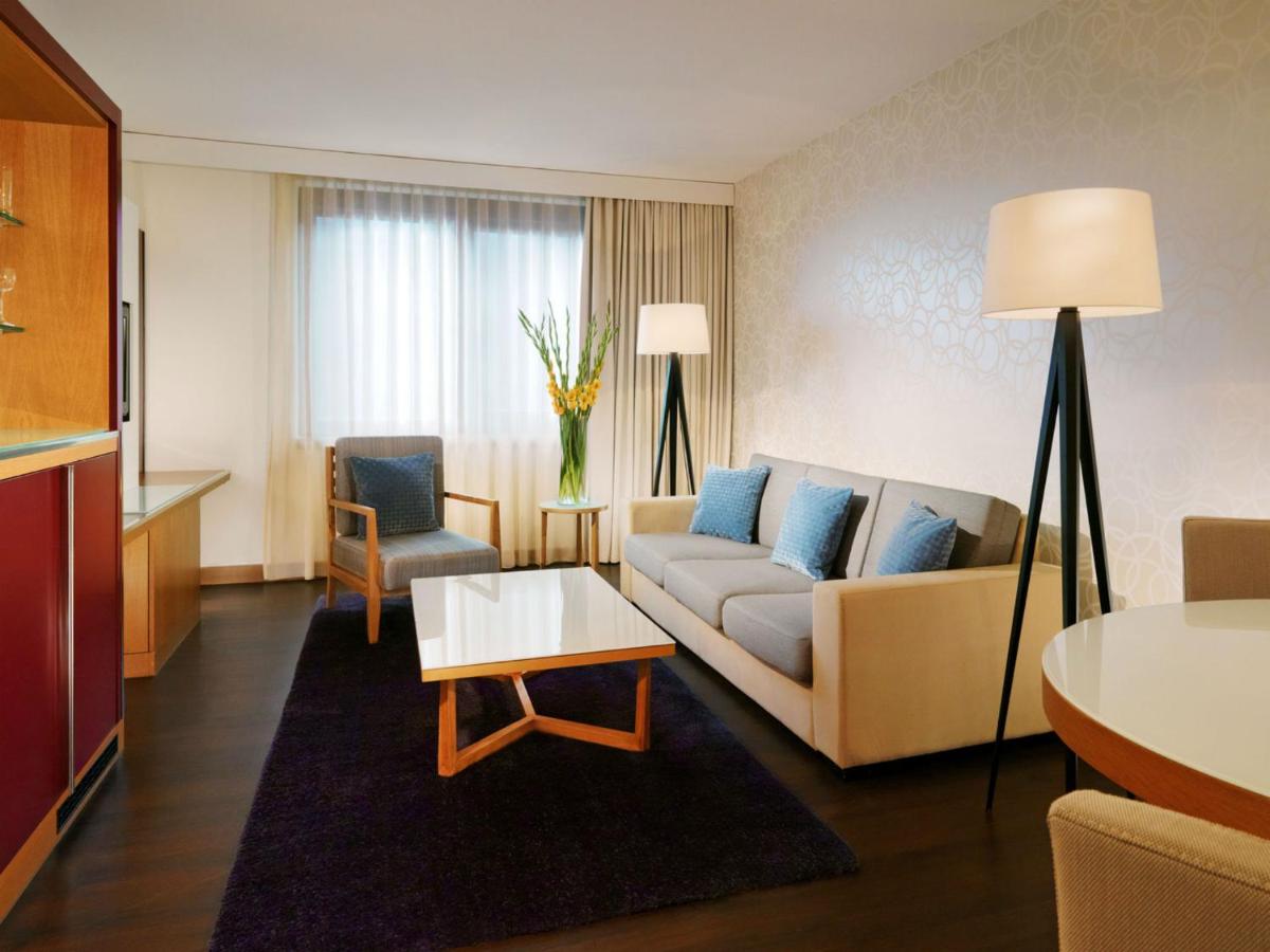 Sheraton Frankfurt Airport Hotel & Conference Center