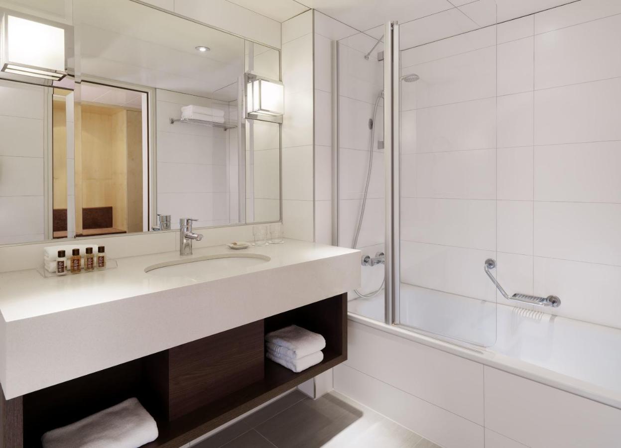 Sheraton Frankfurt Airport Hotel & Conference Center