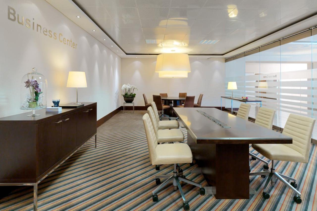 Sheraton Frankfurt Airport Hotel & Conference Center