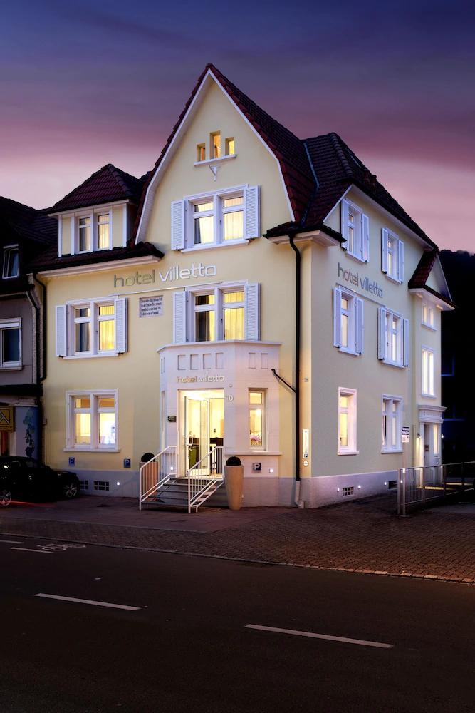 Schlotzeria Hotel I Café I Eis