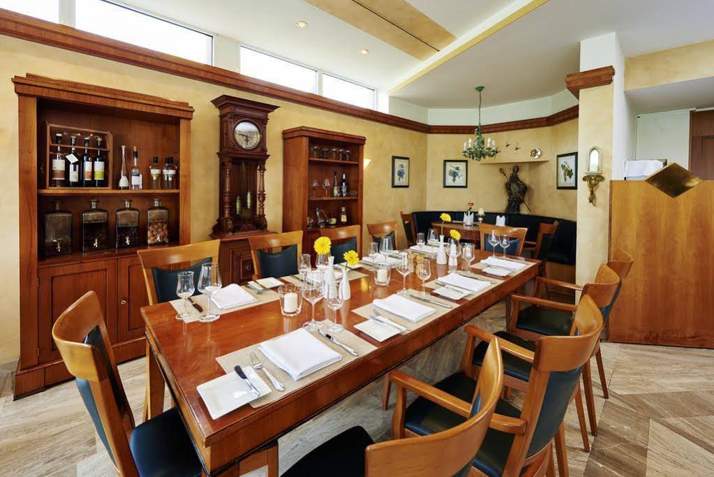 Rheinhotel Larus