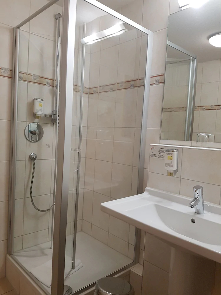 Ates Hotel-Garni