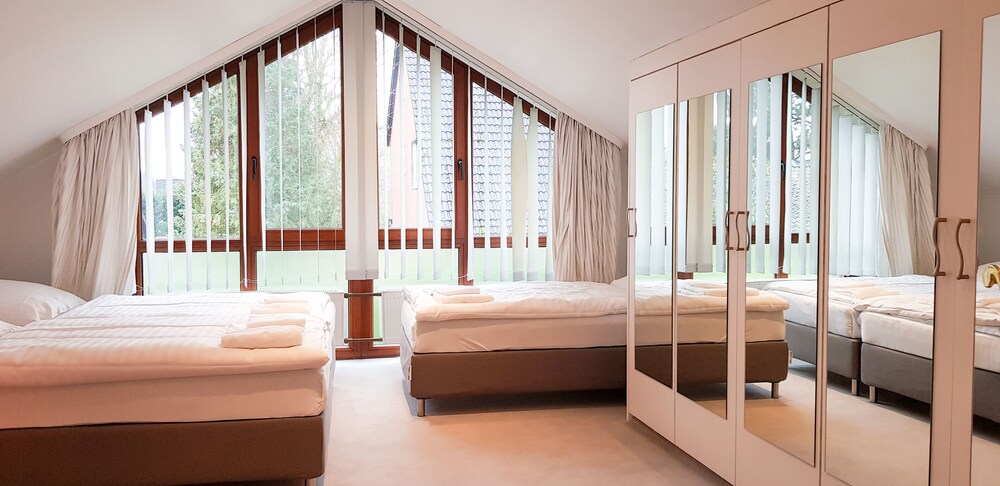 Tolstov Hotels