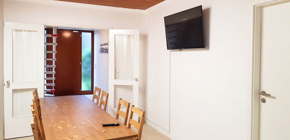 Tolstov Hotels