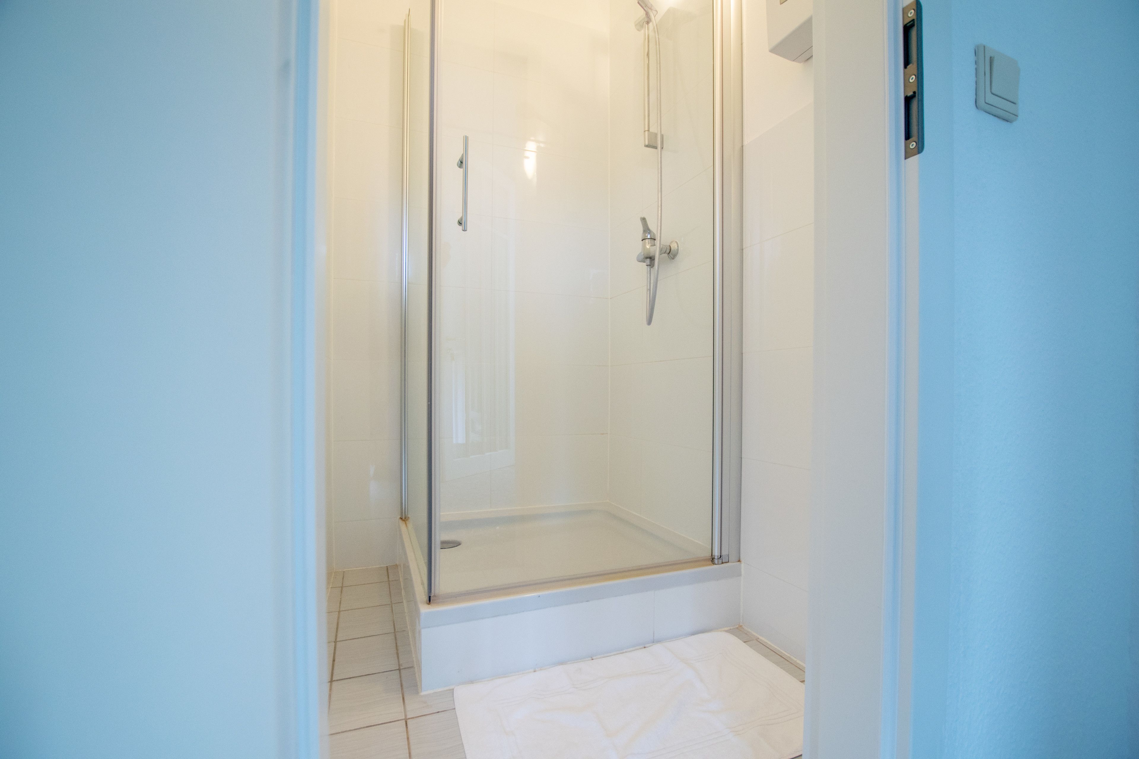 Tolstov Hotels Meerbusch Representative City Villa