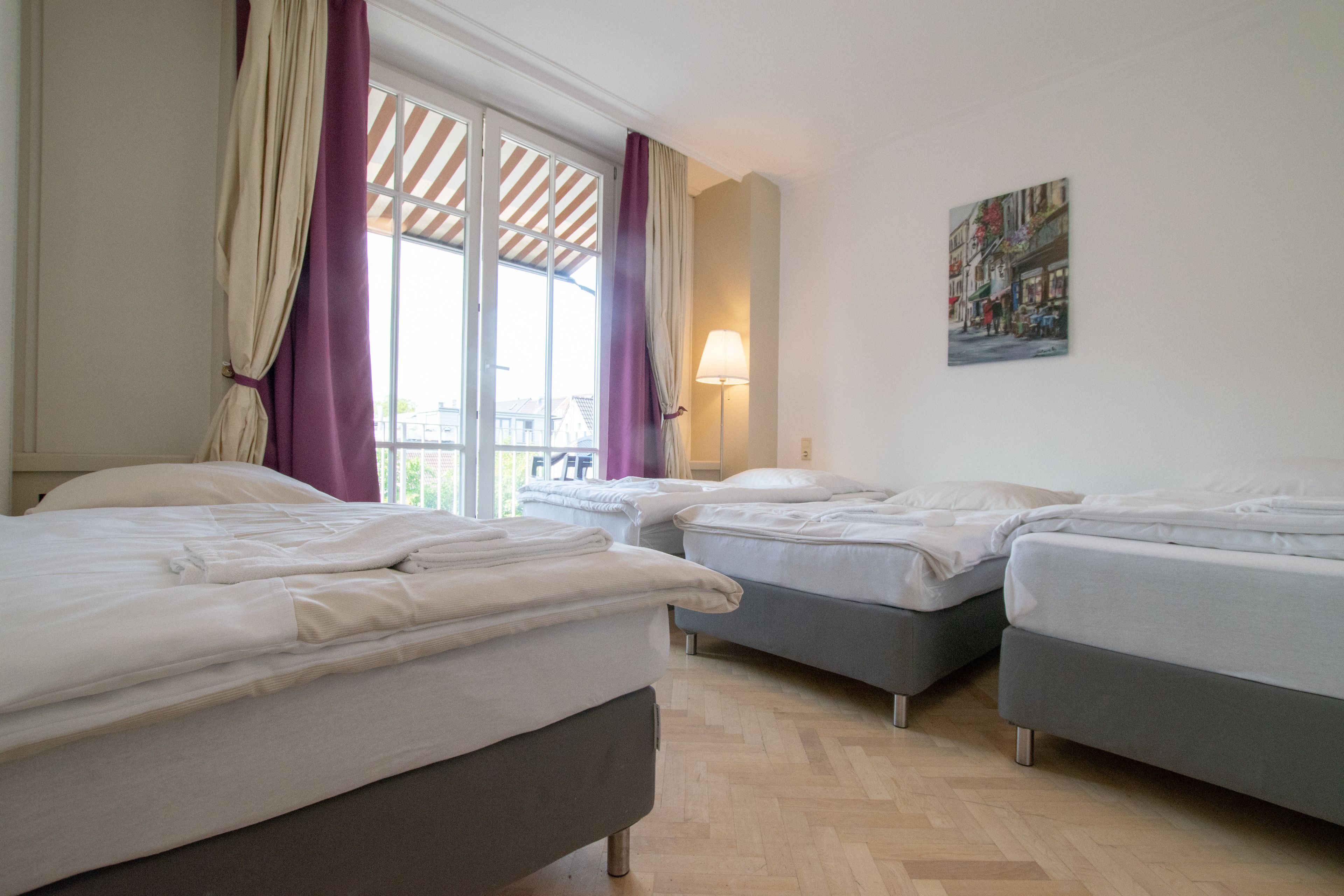 Tolstov Hotels Meerbusch Representative City Villa