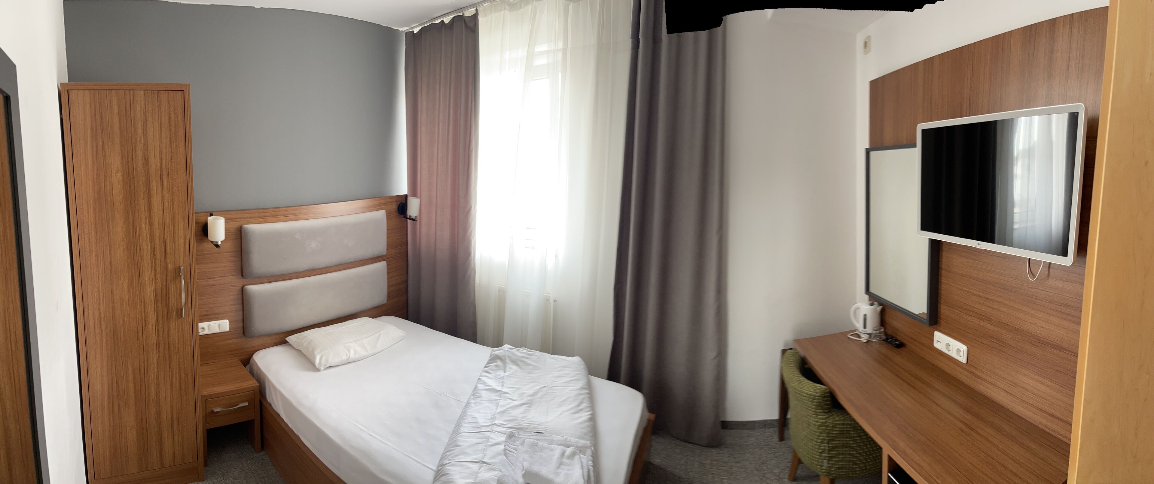 Airport Global Hotel