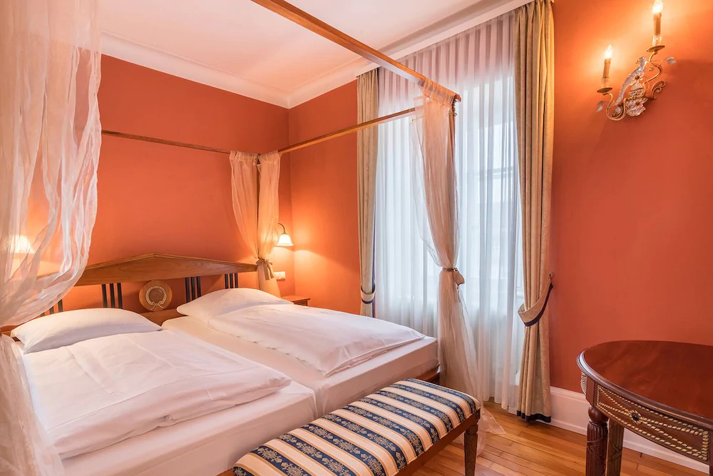 Schlosshotel Neckarbischofsheim