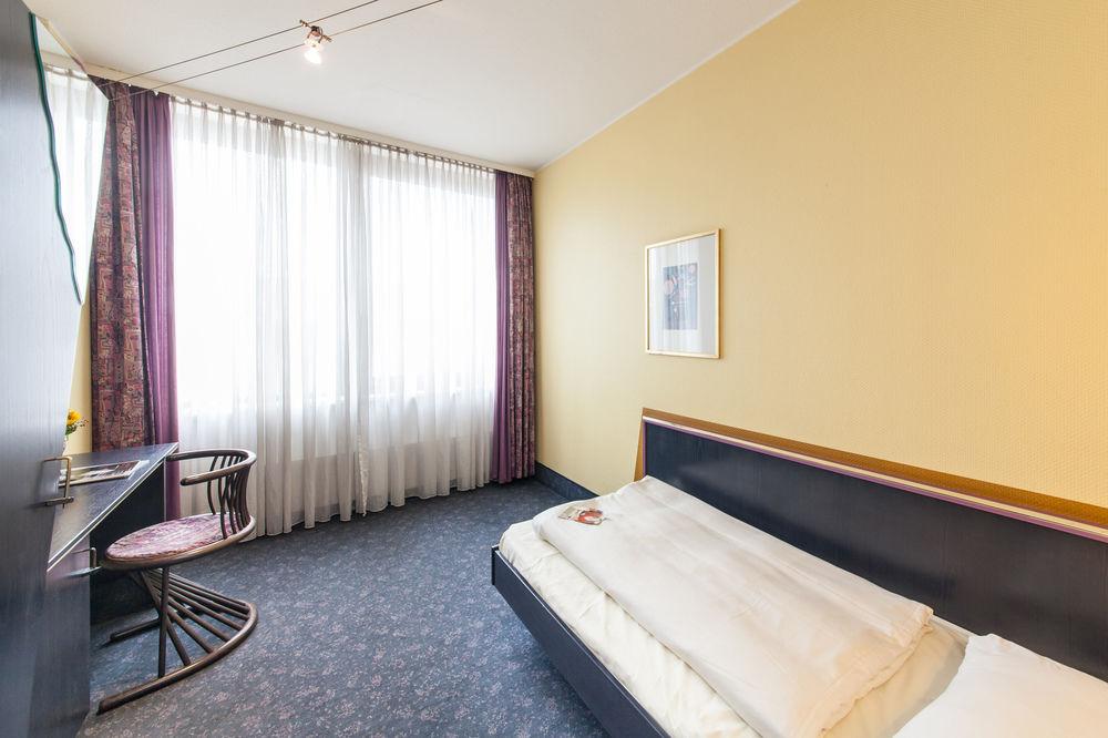 Mirage Hotel Neuss