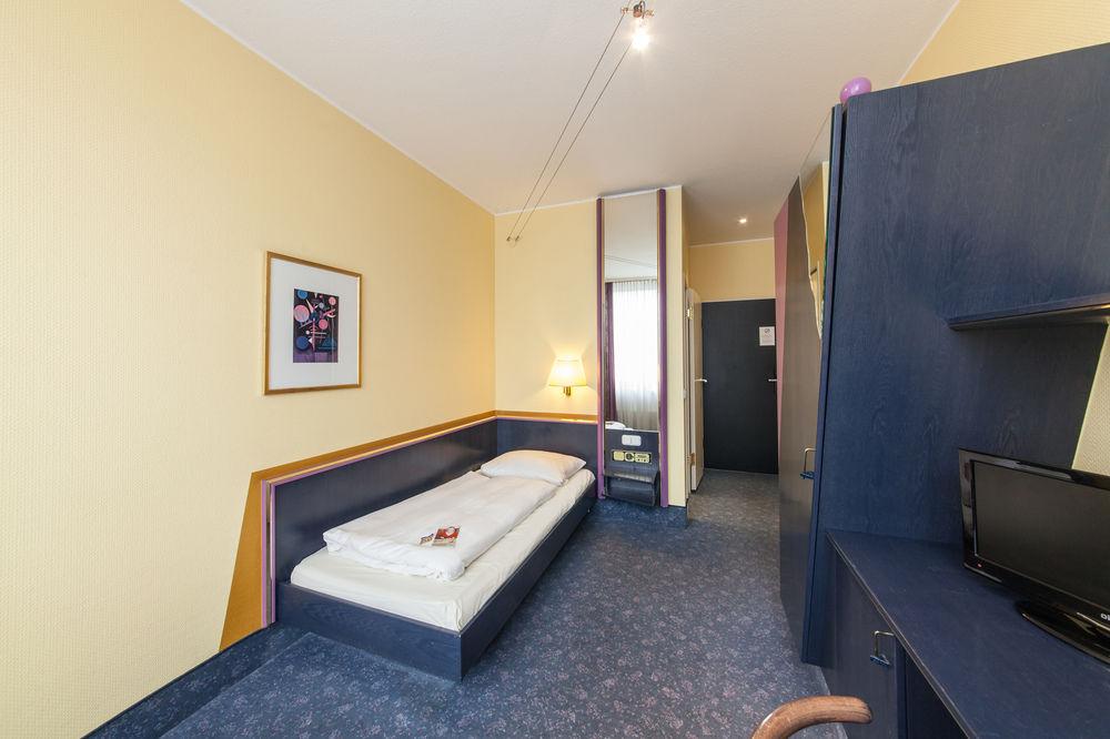Mirage Hotel Neuss