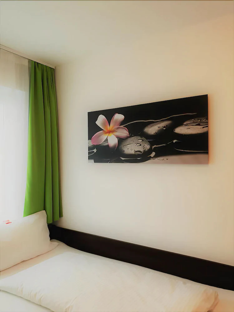 A3 Hotel