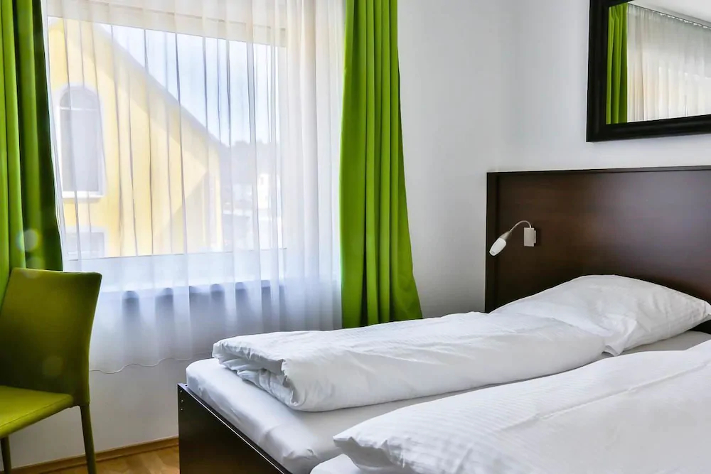 A3 Hotel