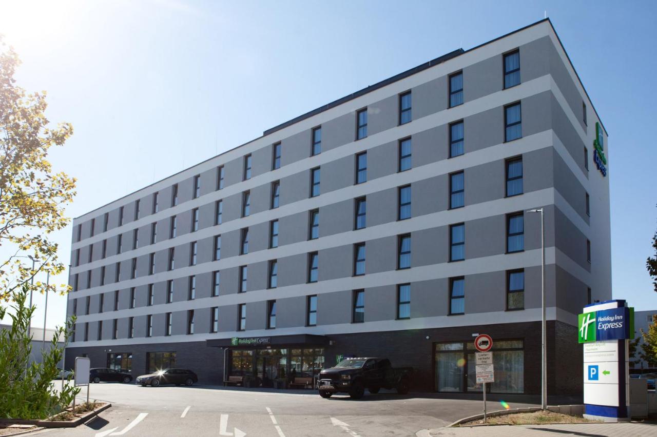 Holiday Inn Express - Frankfurt Airport - Raunheim