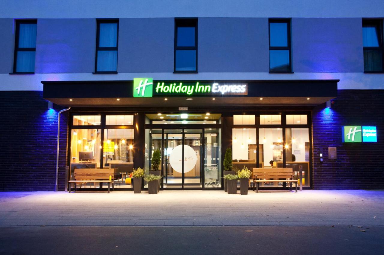Holiday Inn Express - Frankfurt Airport - Raunheim