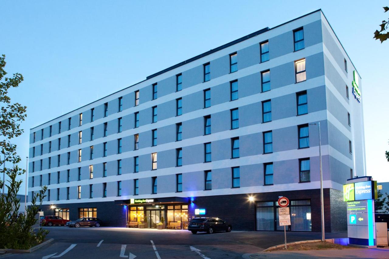 Holiday Inn Express - Frankfurt Airport - Raunheim