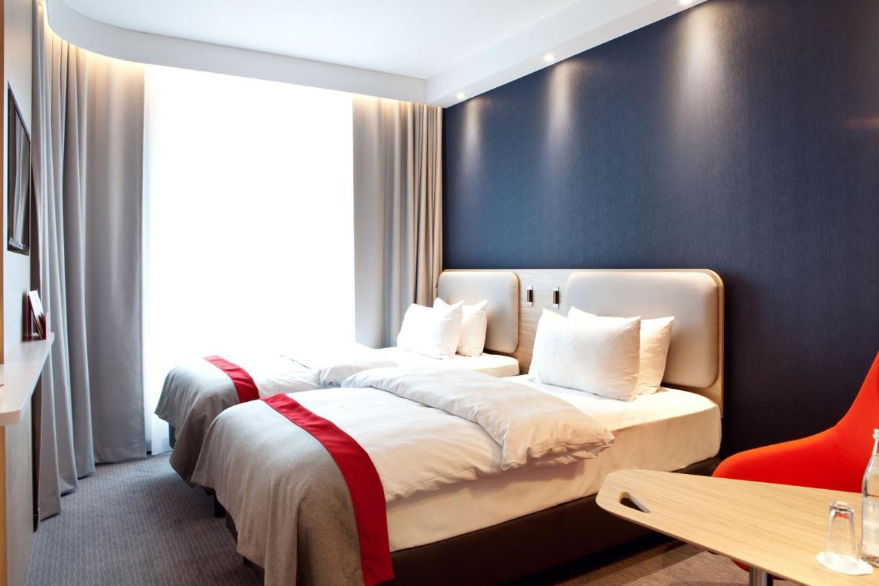Holiday Inn Express - Frankfurt Airport - Raunheim
