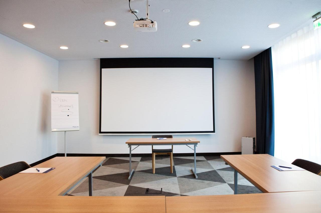 Holiday Inn Express - Frankfurt Airport - Raunheim