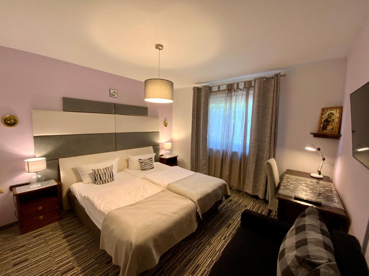 Hotel Attache Frankfurt Airport