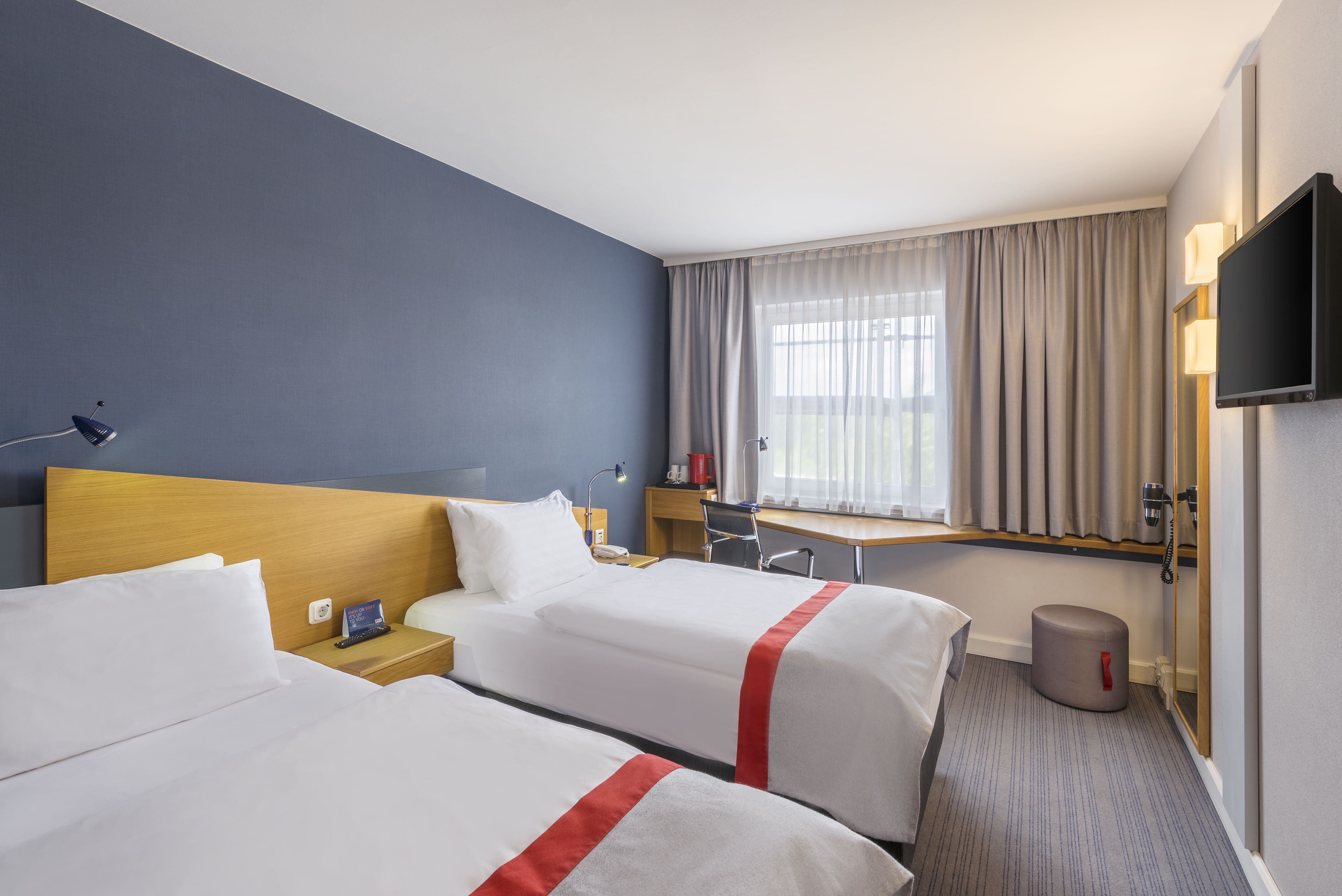 Holiday Inn Express Cologne - Troisdorf