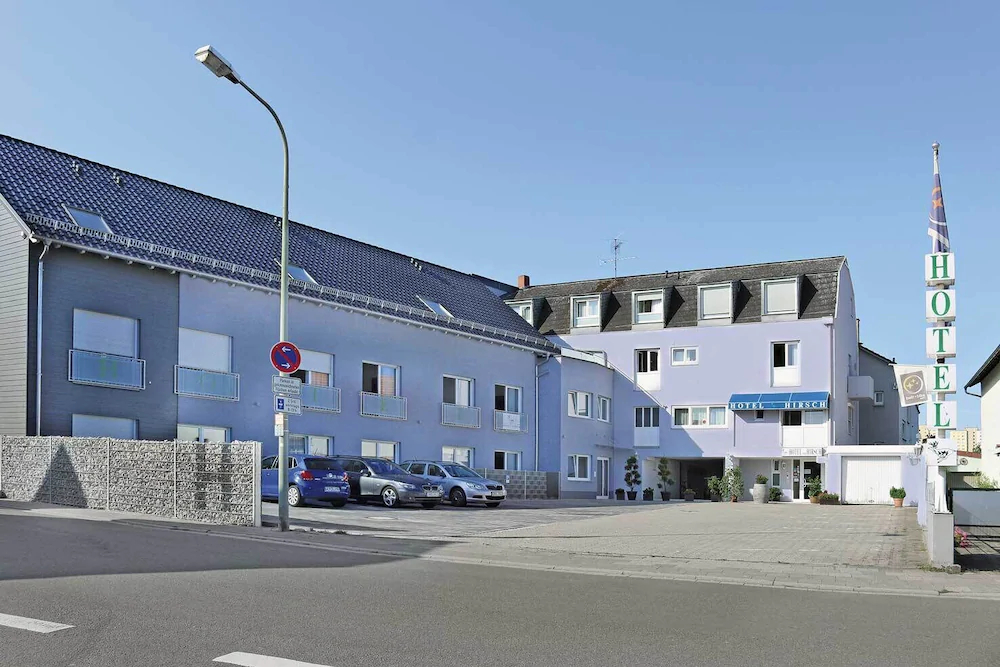Garni Hotel Zum Hirsch
