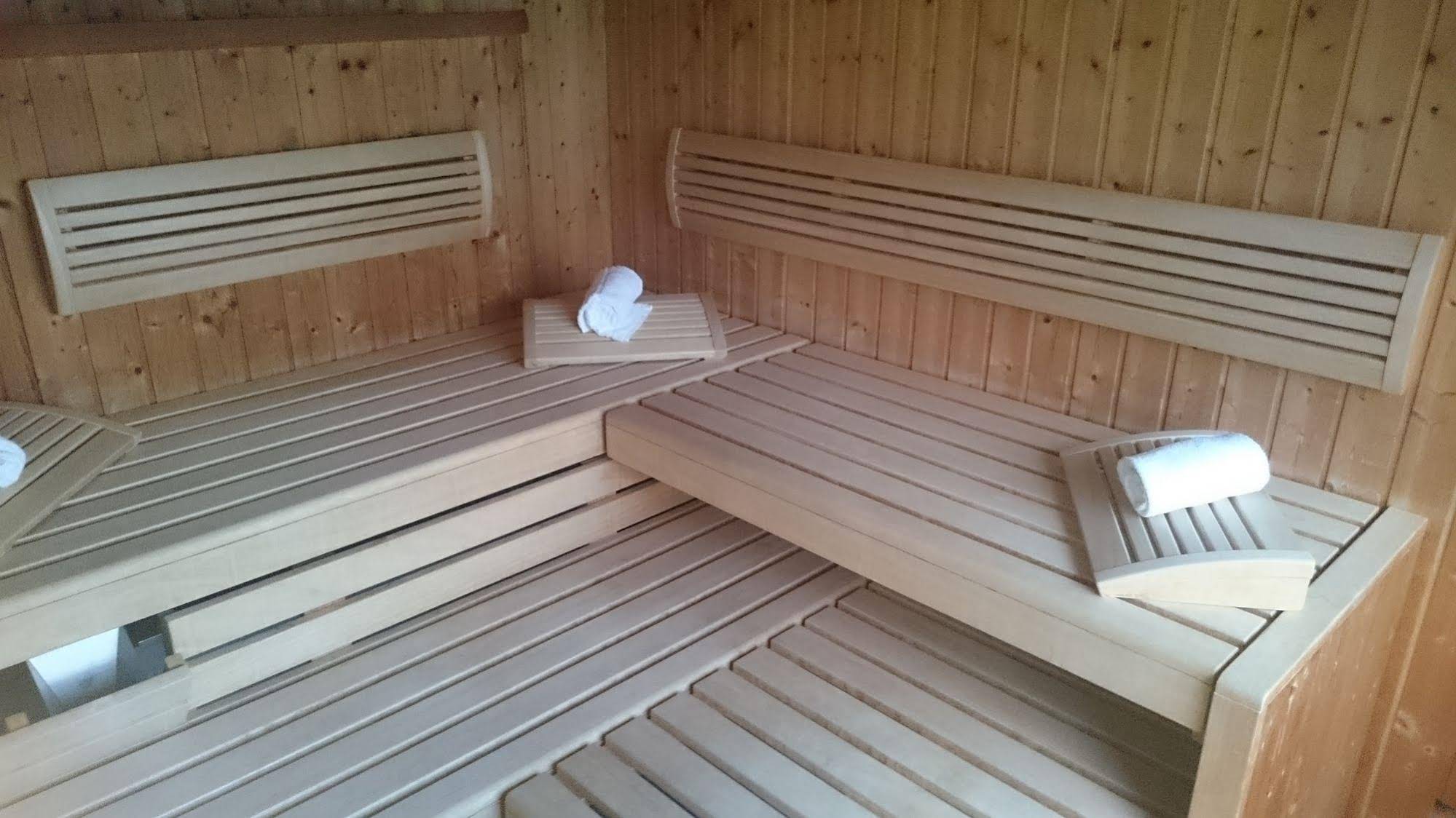 Seehotel Losheim