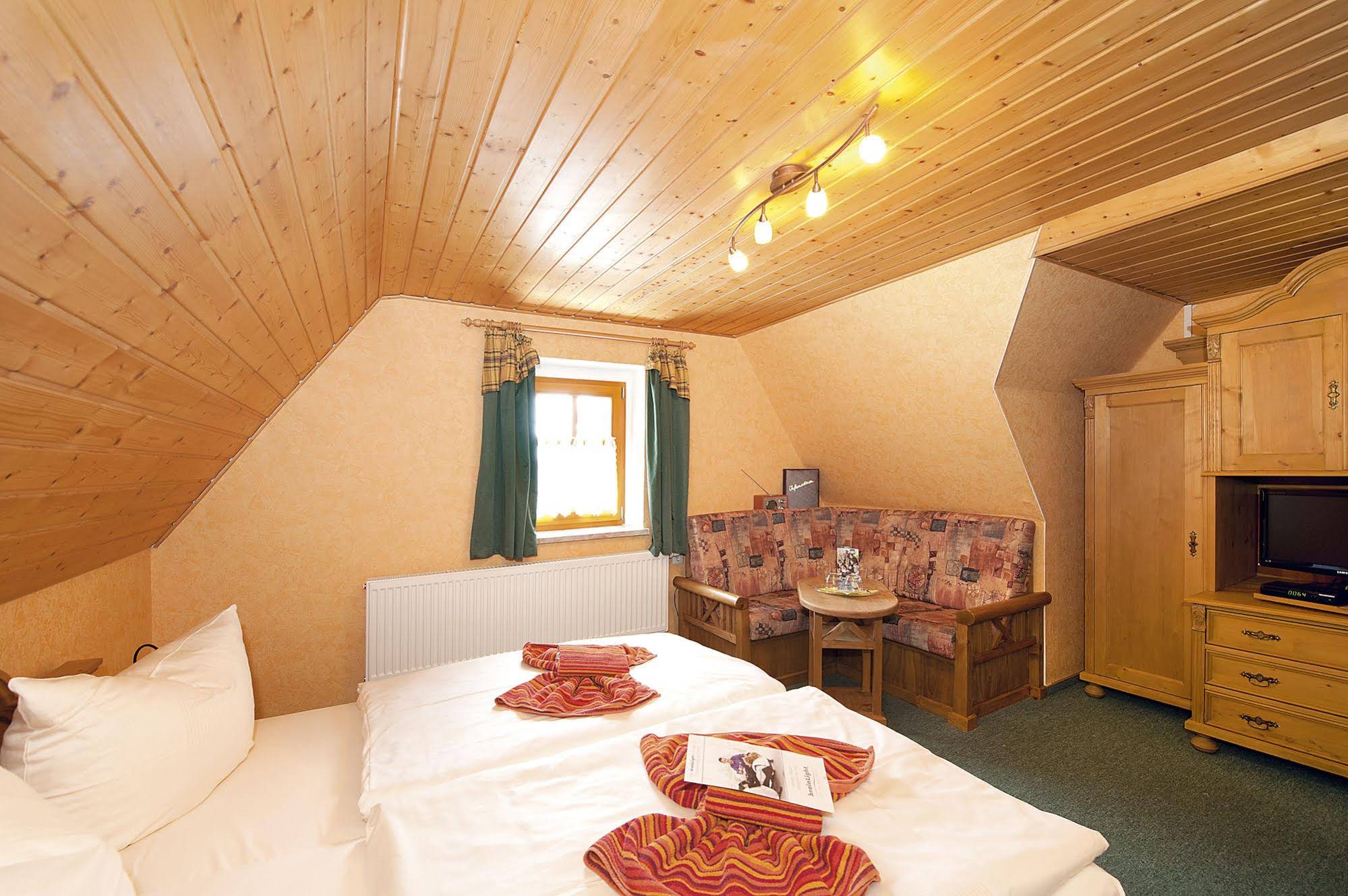 Naturhotel Gasthof Bärenfels