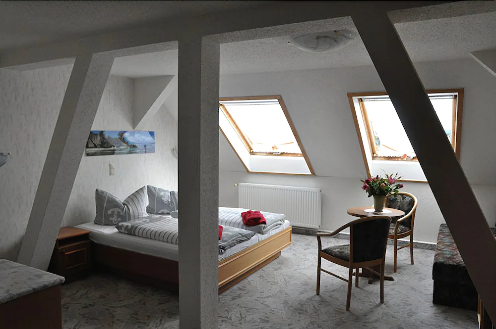 Hotel Carola & Restaurant zur alten Laterne