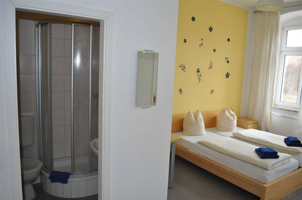 A Bed Privatzimmer Dresden Nichtraucherpension