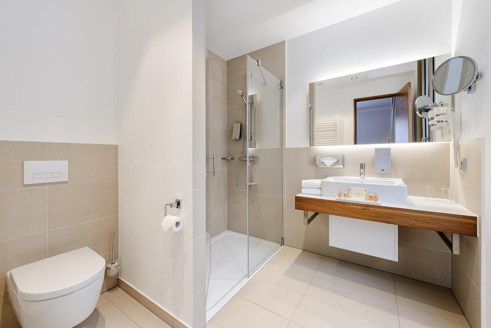Amedia Plaza Dresden, Trademark Collection by Wyndham