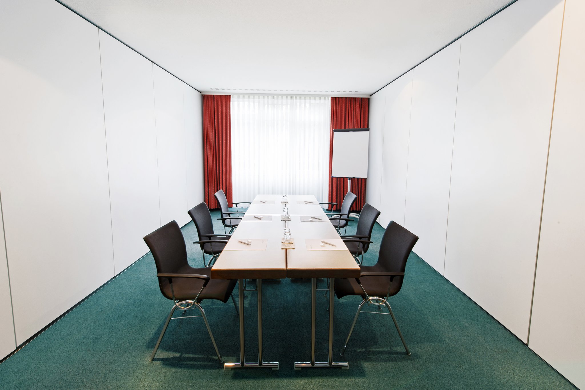 DORMERO Hotel Dresden Airport