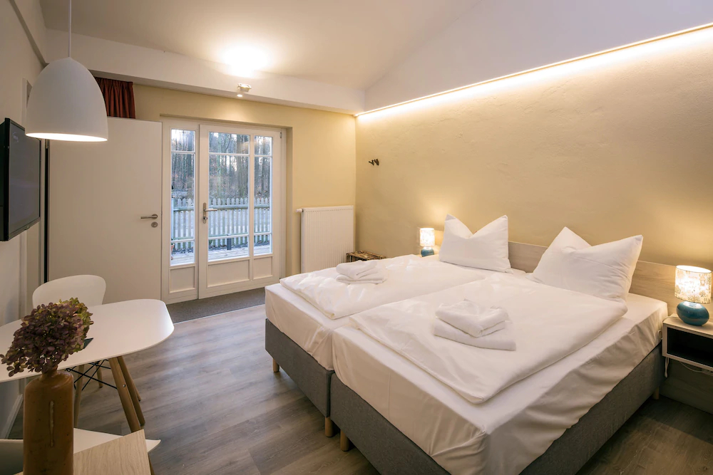 Little Suite Apartments