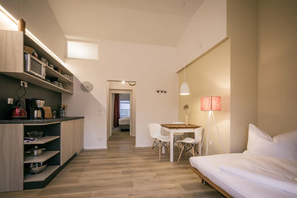 Little Suite Apartments