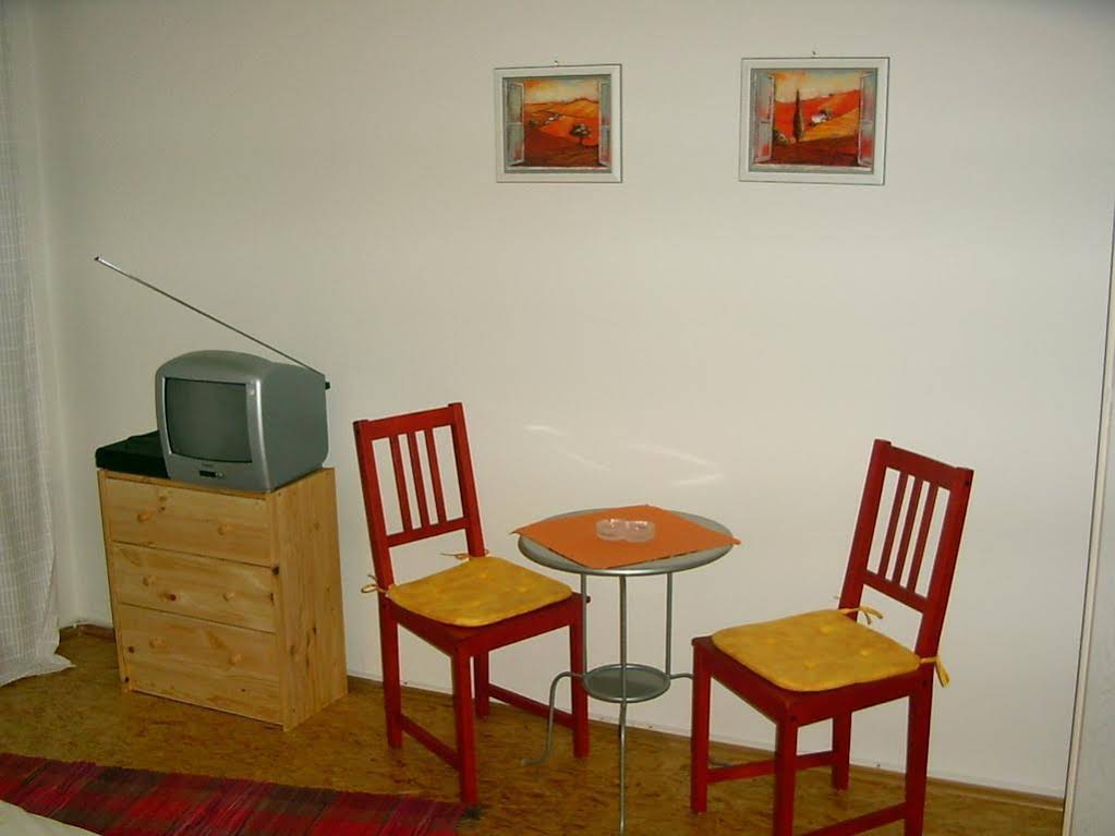 Pension Olé