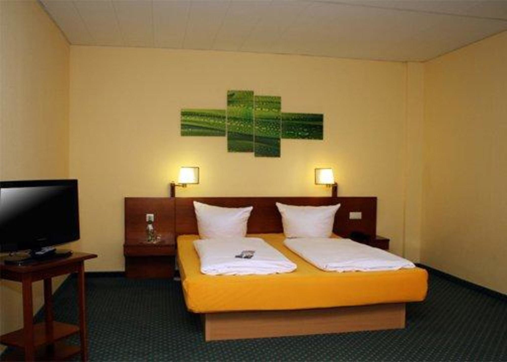 Quick Hotel Dresden West