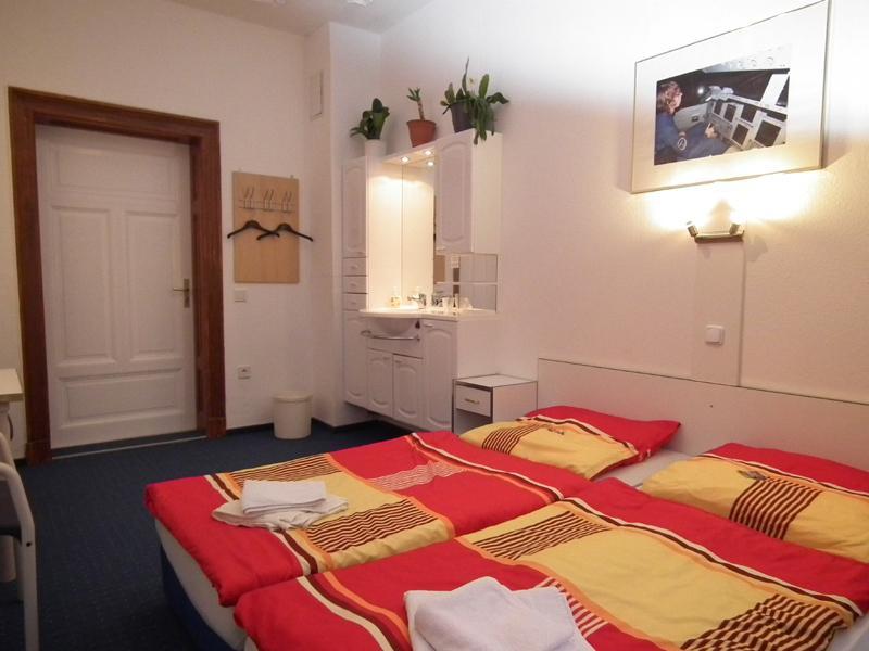 Space Hotel & Hostel Leipzig