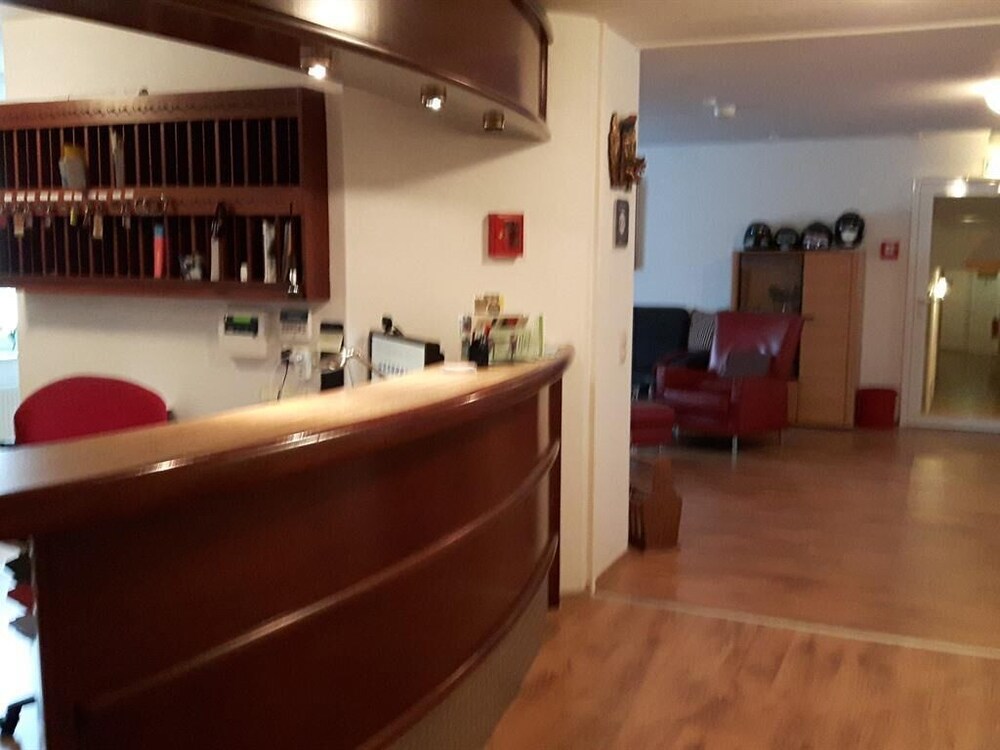 City Hotel Bauer
