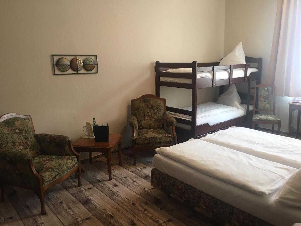Hotel Alexandra