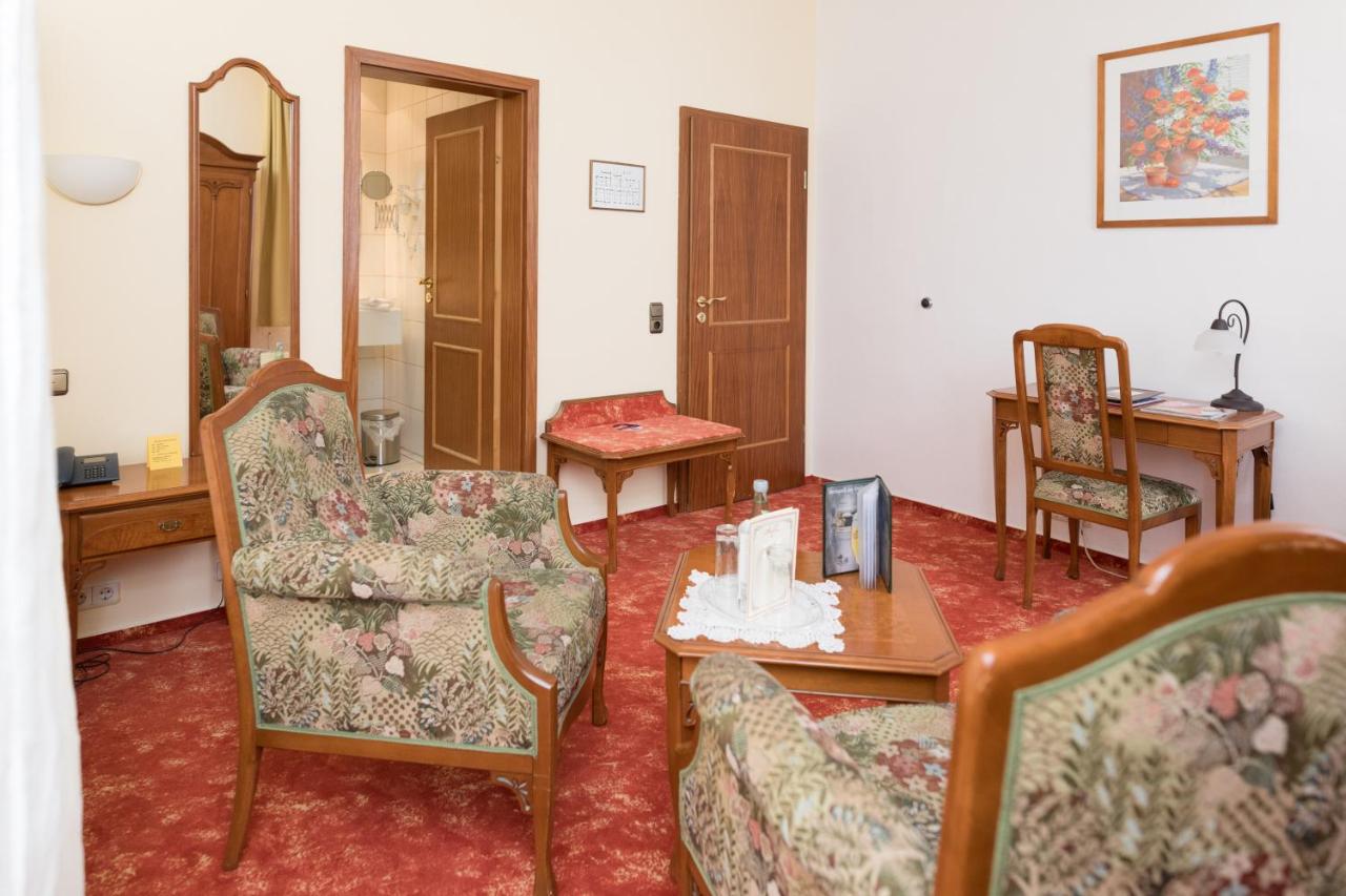 Hotel Alexandra