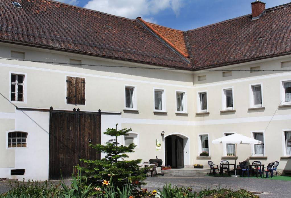 Rotsteinblick Pension