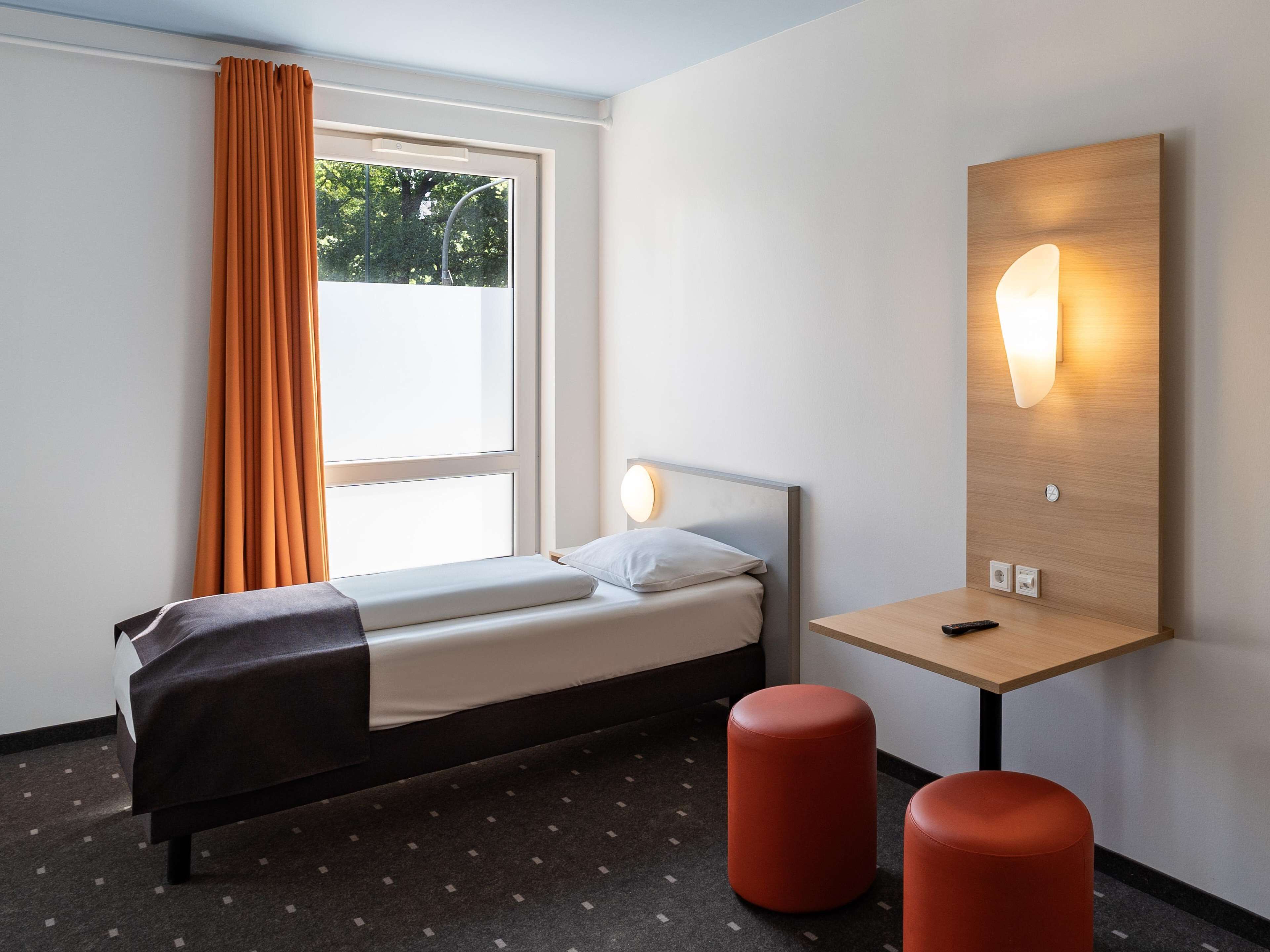 B&B HOTEL Magdeburg-City