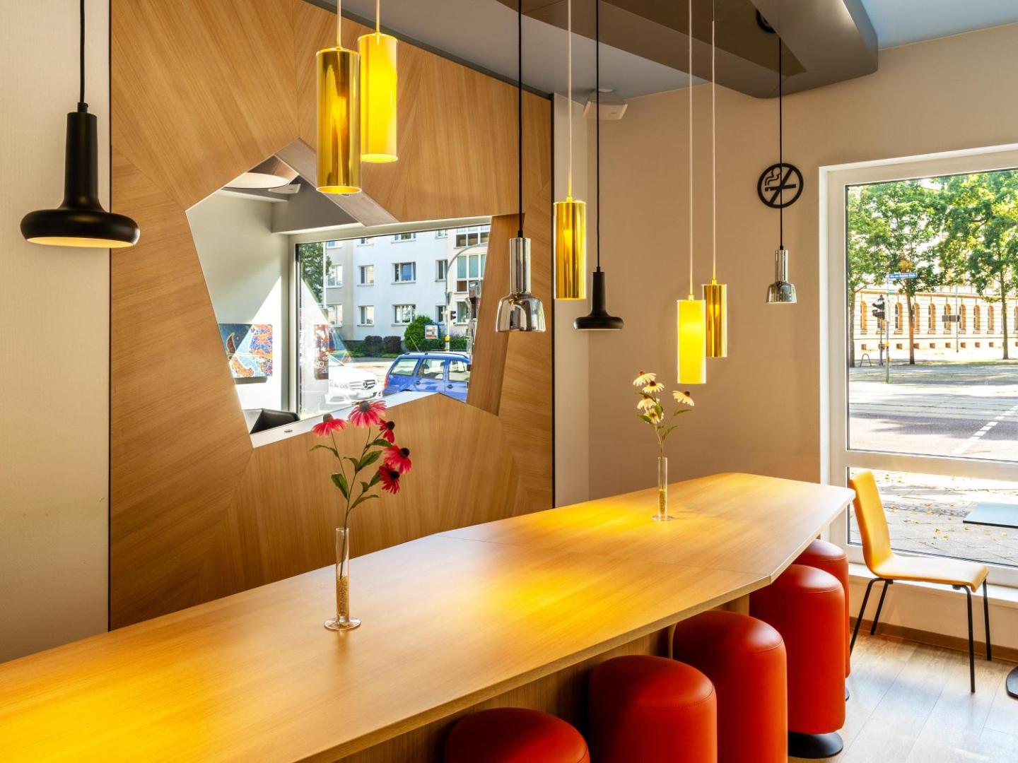 B&B HOTEL Magdeburg-City