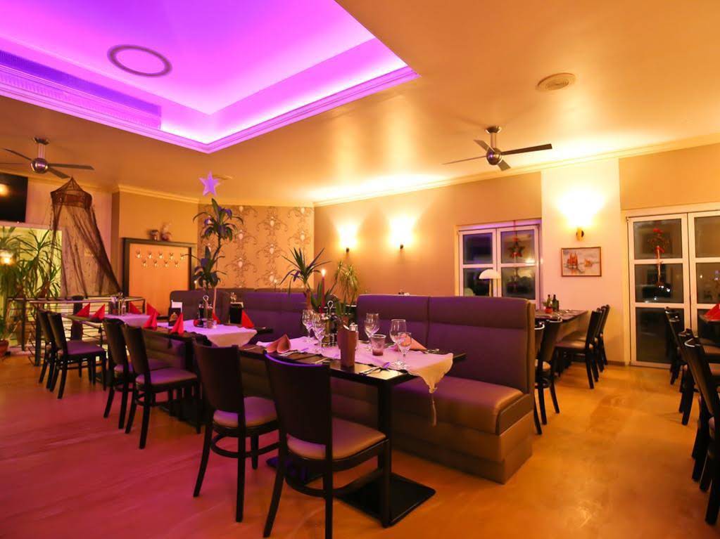 Check-Inn Hotel