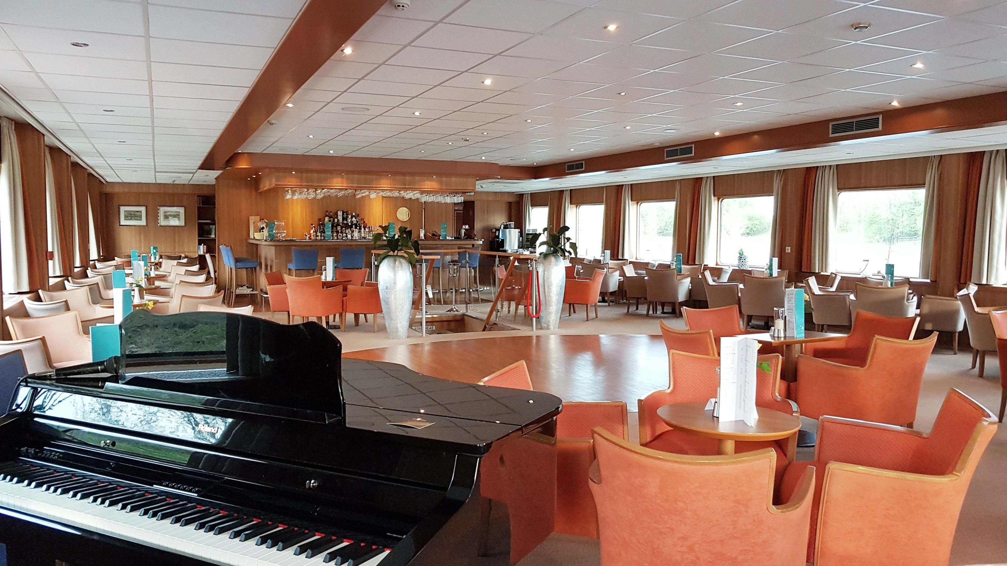 Hotelkabinenschiff Junker Jörg