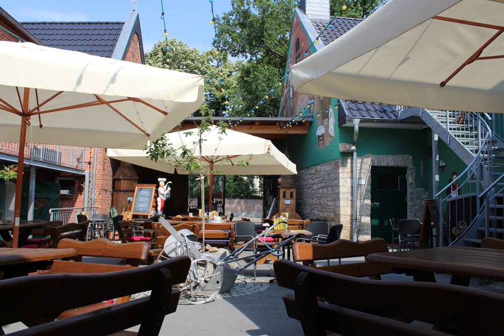 Heinrich's Pension & Cafe-Wirtschaft