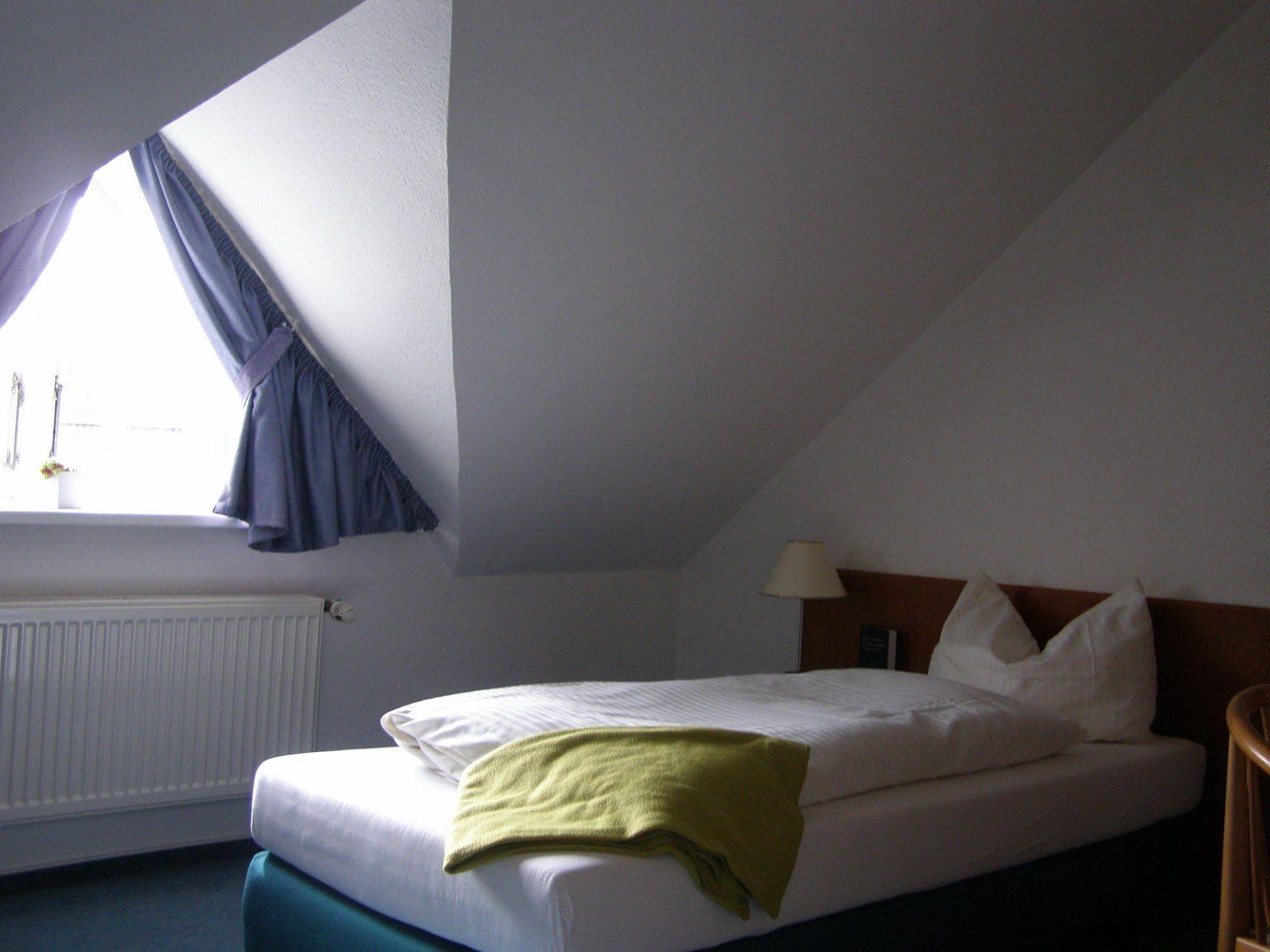 Hotel Fährhaus Niederkleveez