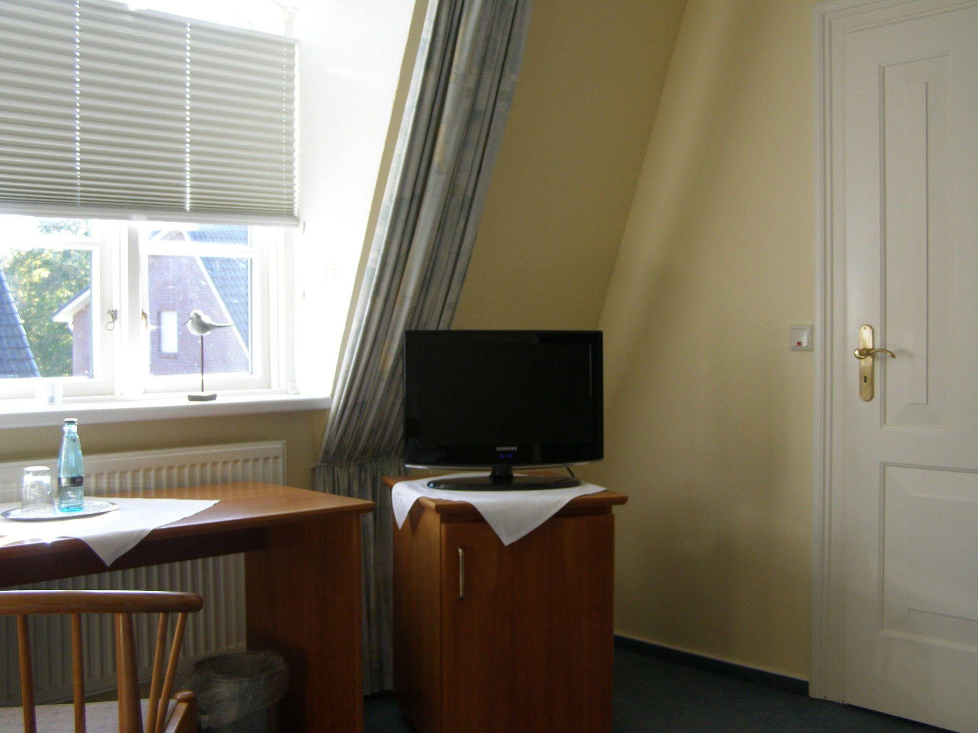 Hotel Fährhaus Niederkleveez