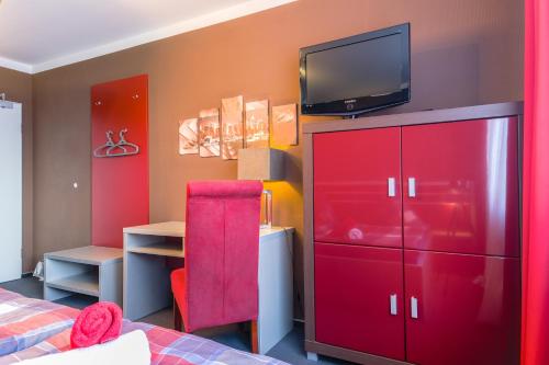 Hotel 108